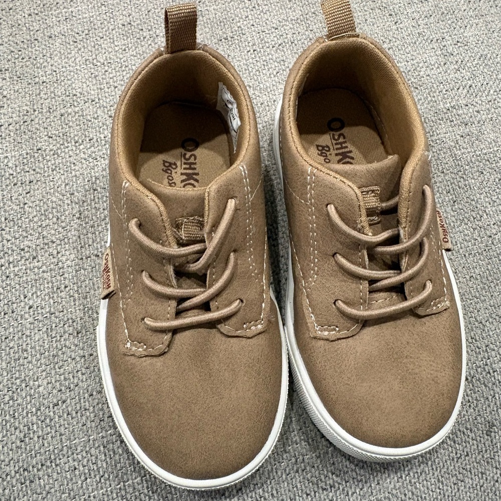 OshKosh B'gosh Kids Tan Sneakers